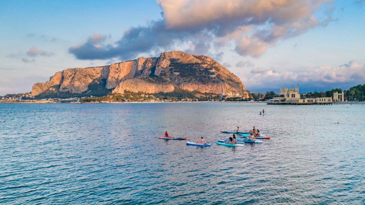 Princess House Palermo - Intero Appartamento - Mondello Kültér fotó